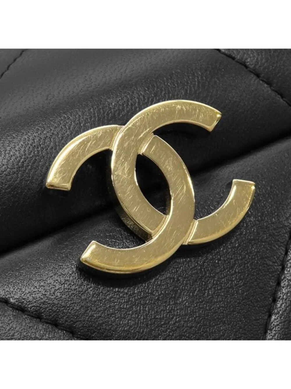 Chanel Shoulder Bag Quilted Small Vanity Leather Black Gold CC Logo Chain